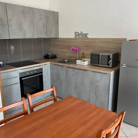 Engelmark Apartment *